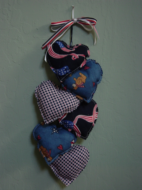 Americana Heart Hanging