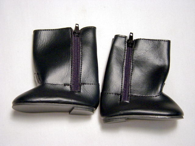 Black Boots/side zipper