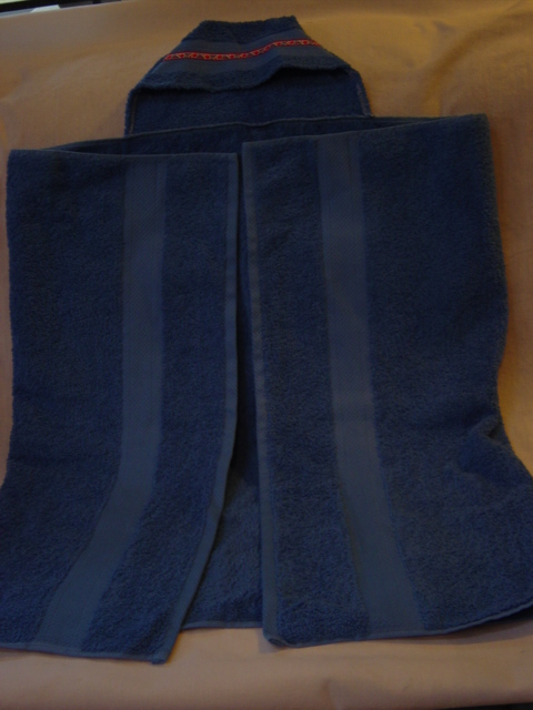 Hooded Towel blue