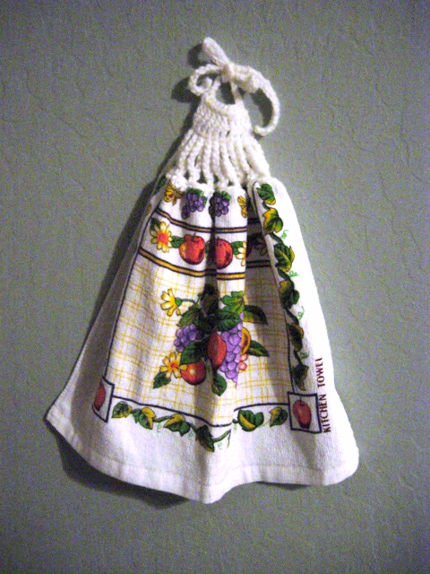 Kitchen Towel peaches/grapes Kitchen Towel peaches/grapes